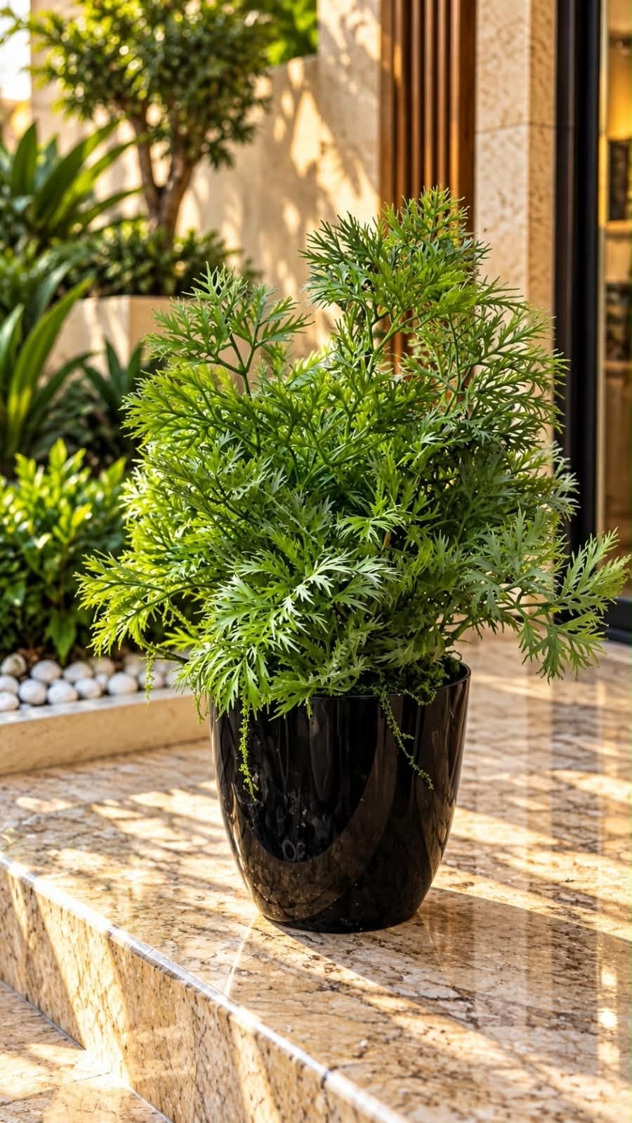 🌿 شجرة ديكورية خضراء